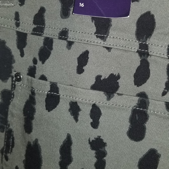 Leopard Set - Picture 6 of 7